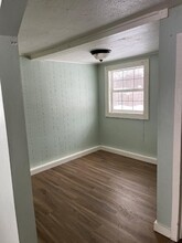 7638 Little Paw Paw Lake Rd in Coloma, MI - Foto de edificio - Building Photo