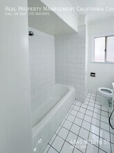 4840 W 18th St in Los Angeles, CA - Foto de edificio - Building Photo