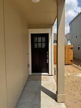1916 Huntly Chase Dr in Houston, TX - Building Photo - Building Photo