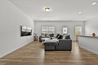 1102 Lossie Ln in Grayson, GA - Building Photo - Building Photo