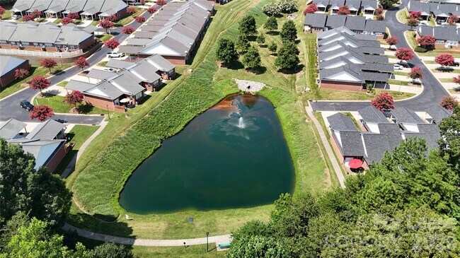 6299 Pansy Trl in Denver, NC - Foto de edificio - Building Photo