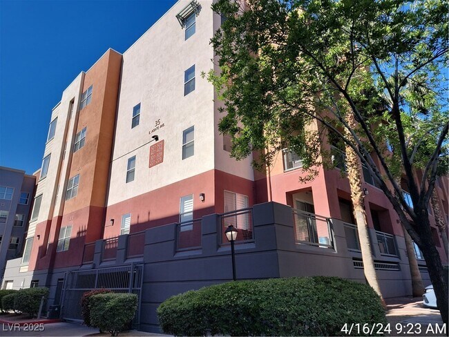 property at 35 E Agate Ave