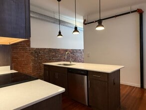 1207 Main St in Cincinnati, OH - Building Photo - Building Photo