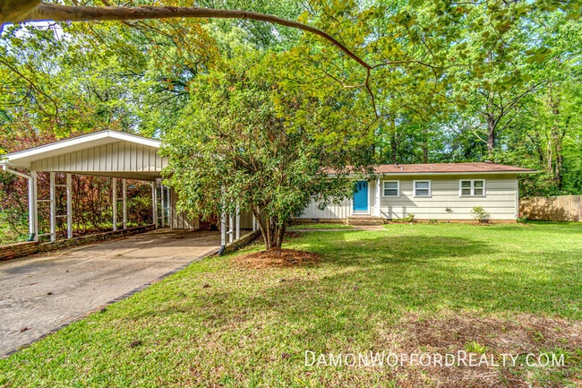 1827 Parkridge Dr in Jackson, MS - Building Photo - Building Photo