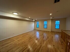 180 North St in Jersey City, NJ - Building Photo