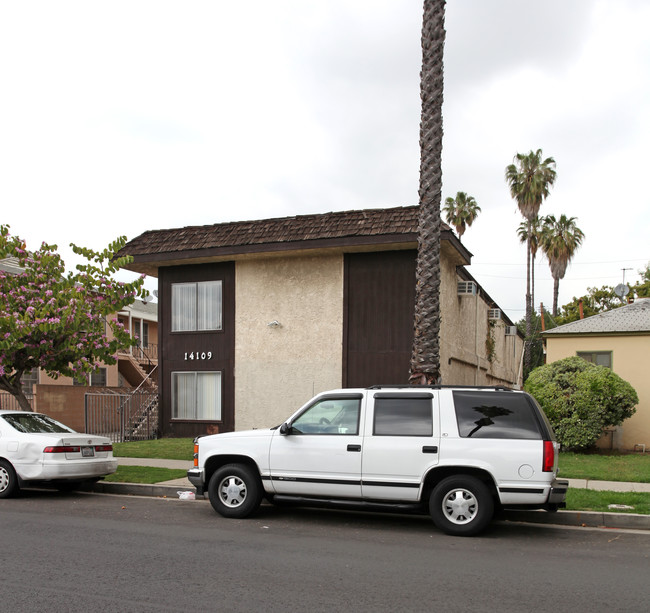 14109 Delano St in Van Nuys, CA - Building Photo - Building Photo