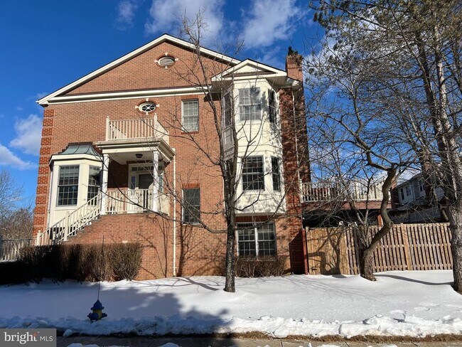 property at 201 Blaze Climber Way