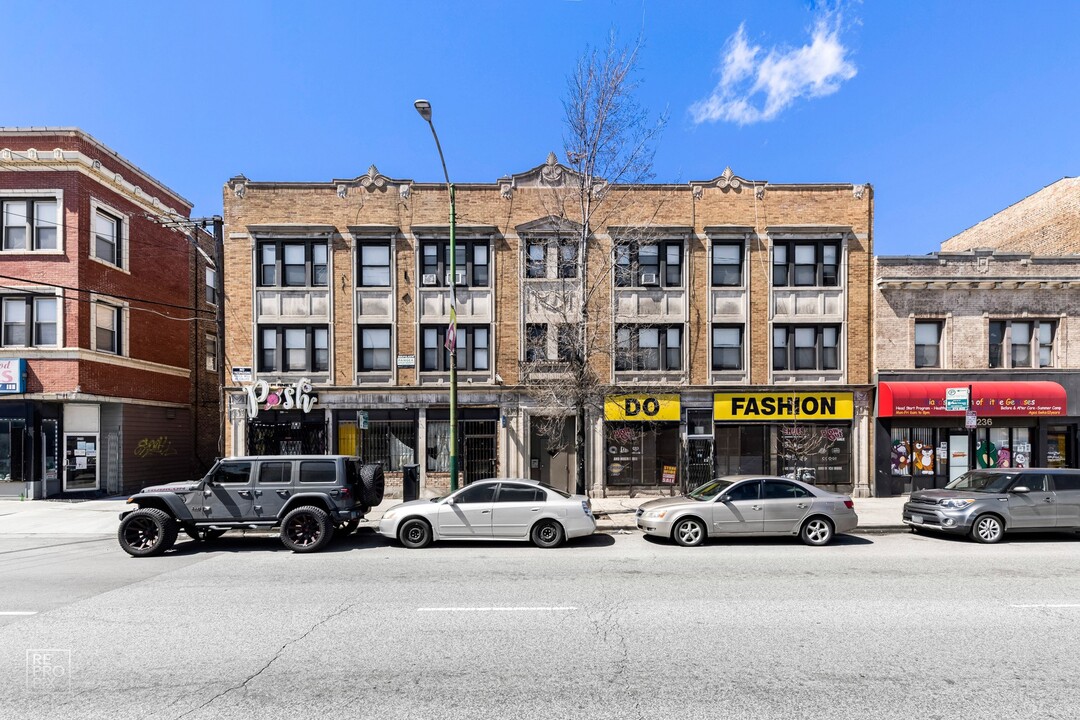 6238-44 S Western Ave in Chicago, IL - Building Photo