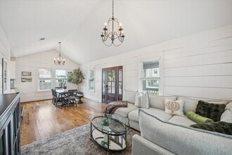 4605 Fisk St in Houston, TX - Building Photo - Building Photo