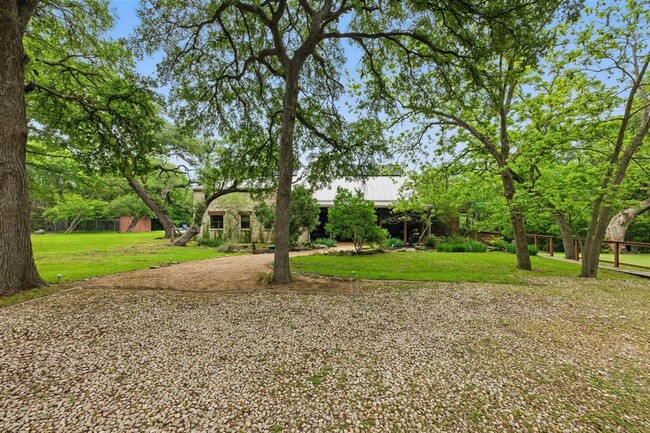 property at 9304 Flintrock Cir