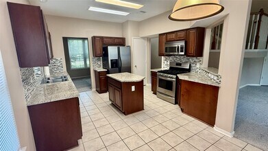 1602 Stoney Park Dr in Houston, TX - Building Photo - Building Photo