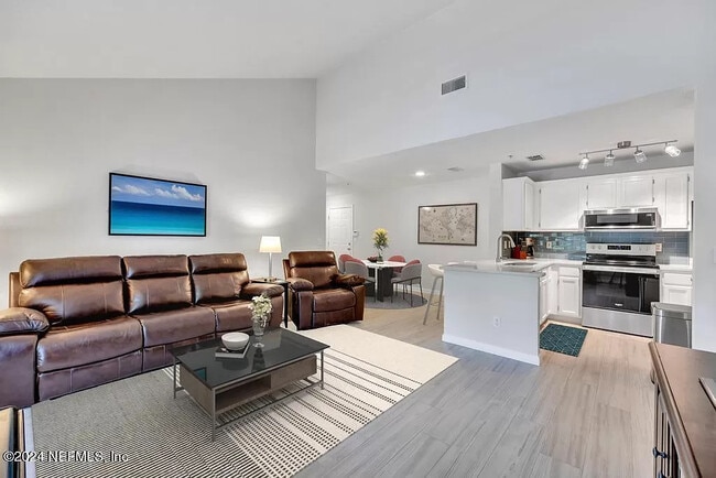 7701 Timberlin Park Blvd, Unit 138, Unit 138