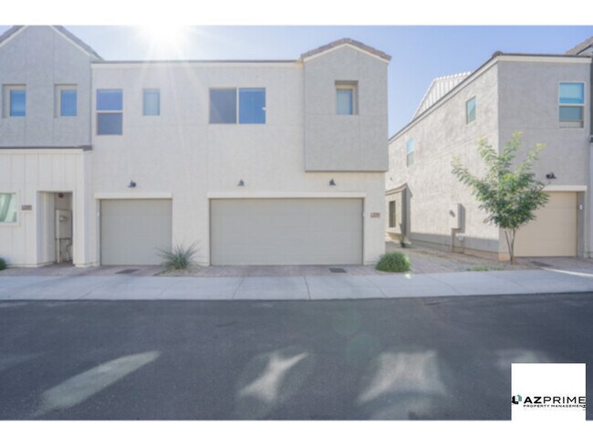 2259 W Laurie Ln in Phoenix, AZ - Building Photo - Building Photo