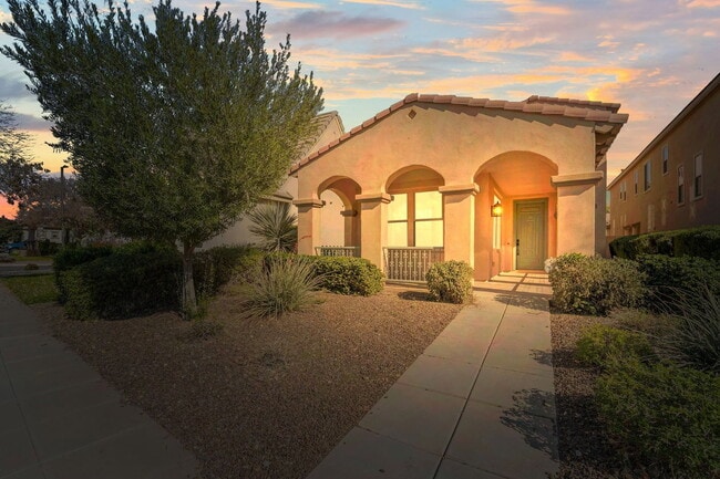 property at 15391 W Dreyfus St