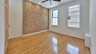 417 3rd Ave in New York, NY - Building Photo - Building Photo