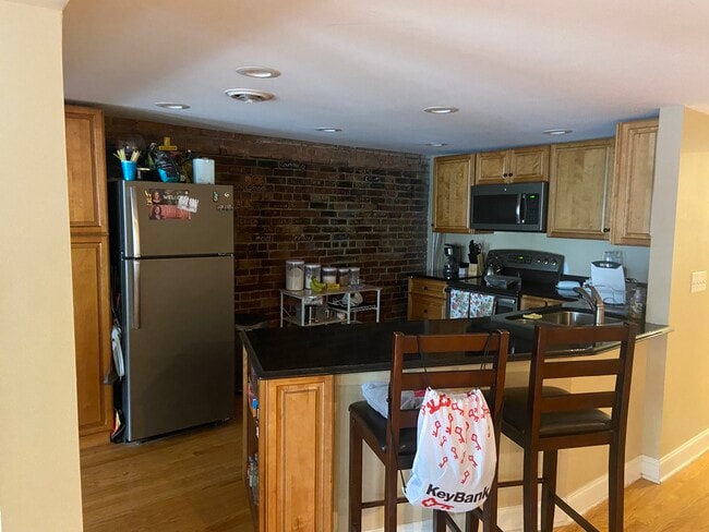 28 Dove St, Unit 2 in Albany, NY - Building Photo - Building Photo