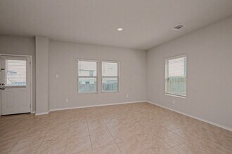 5602 Daniel Wy in Saint Hedwig, TX - Building Photo - Building Photo