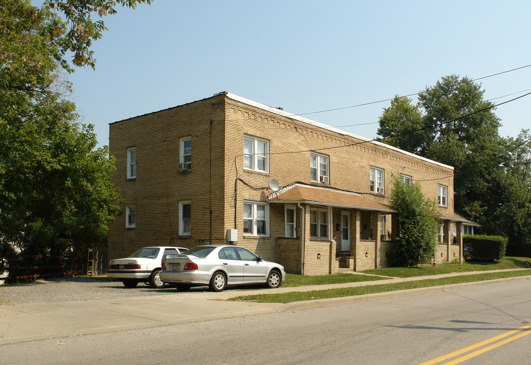 1117-1125 Salt Spring Rd in Youngstown, OH - Building Photo