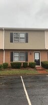 2130 Kings Gate Cir SW in Snellville, GA - Building Photo