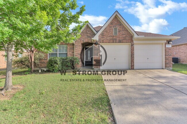 1225 Roping Reins Way in Haslet, TX - Foto de edificio - Building Photo