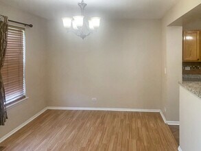 2891 Belle Ln in Schaumburg, IL - Building Photo - Building Photo
