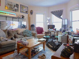 29 Darling St in Boston, MA - Building Photo