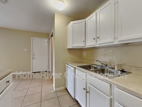 5114 Shadowridge Dr in Houston, TX - Building Photo - Building Photo