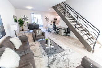 1845 N 51st St in Phoenix, AZ - Building Photo - Building Photo