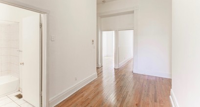 316 N Paca St in Baltimore, MD - Building Photo - Interior Photo