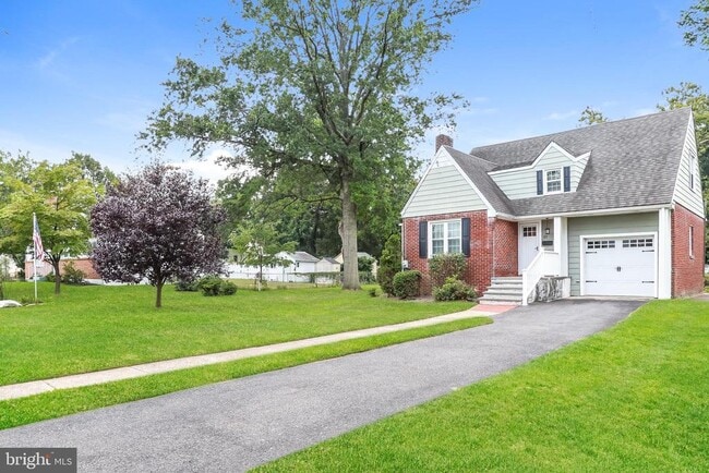 227 Delview Ln in Delanco, NJ - Building Photo - Building Photo