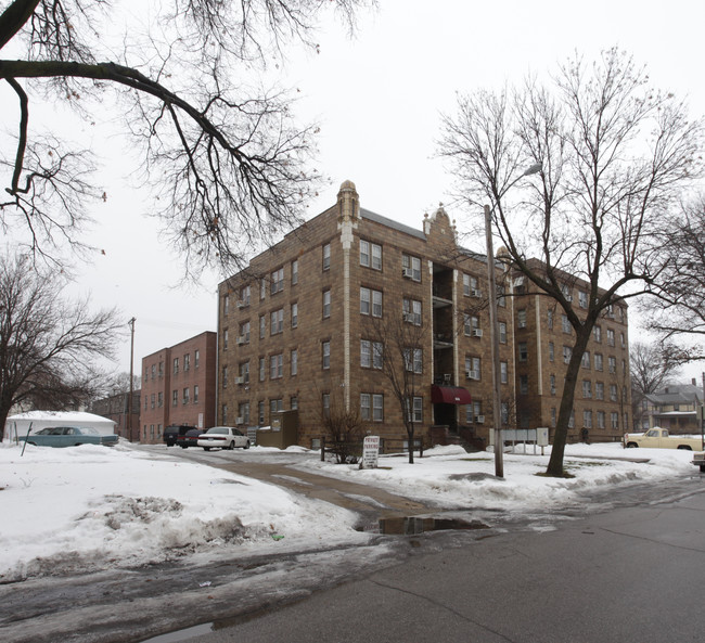 Heather Ridge Apartments in Lincoln, NE - Foto de edificio - Building Photo