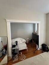 38 Hemenway St, Unit 30 in Boston, MA - Foto de edificio - Building Photo