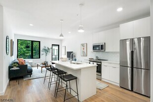 803 South Ave in Plainfield, NJ - Building Photo