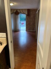 3441 Red Rose Dr, Unit A in Los Angeles, CA - Building Photo - Building Photo