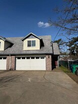 8433 SE Insley St in Portland, OR - Building Photo