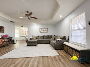 789 Pearl Sand Dr in Mary Esther, FL - Building Photo - Building Photo