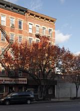 950 Columbus Ave in New York, NY - Foto de edificio - Building Photo