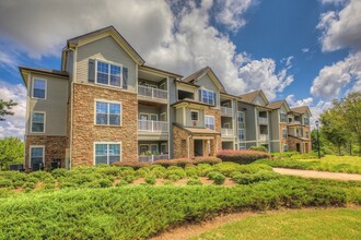 Stillwood Farms Apartments at Newnan in Newnan, GA - Foto de edificio - Building Photo