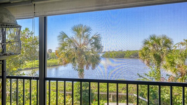 1617 Bayhouse Ct in Sarasota, FL - Building Photo - Building Photo