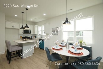 3220 Sam Wilson Rd in Charlotte, NC - Building Photo - Building Photo