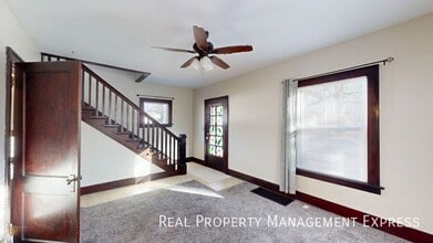 3 Bedroom 1 Bathroom Home For Rent In Sioux Falls in Sioux Falls, SD - Building Photo - Building Photo