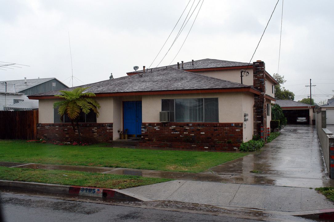 3705 W 107th St in Inglewood, CA - Building Photo