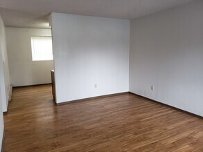 308 W C St, Unit 1 in Moscow, ID - Foto de edificio - Building Photo