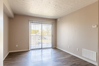 Prairie Green Apartment Homes in Urbana, IL - Building Photo - Interior Photo