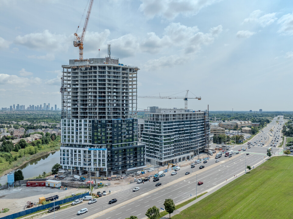 The Kith and Kindred Condominiums in Mississauga, ON - Building Photo