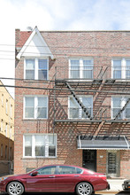 2511 24th Ave in Astoria, NY - Building Photo - Building Photo