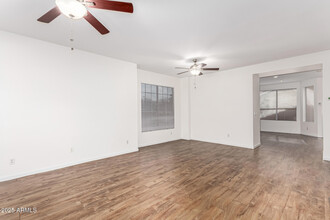 2875 W Highland St in Chandler, AZ - Building Photo - Building Photo