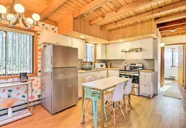 property at 7946 Sleepy Hollow Dr