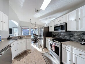 217 Sevilla Ave in Davenport, FL - Building Photo - Building Photo