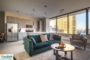 600 19th St N in Birmingham, AL - Building Photo
